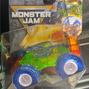 Monster Jam -Alien Invasion Monster Truck - Green & Blue Rare